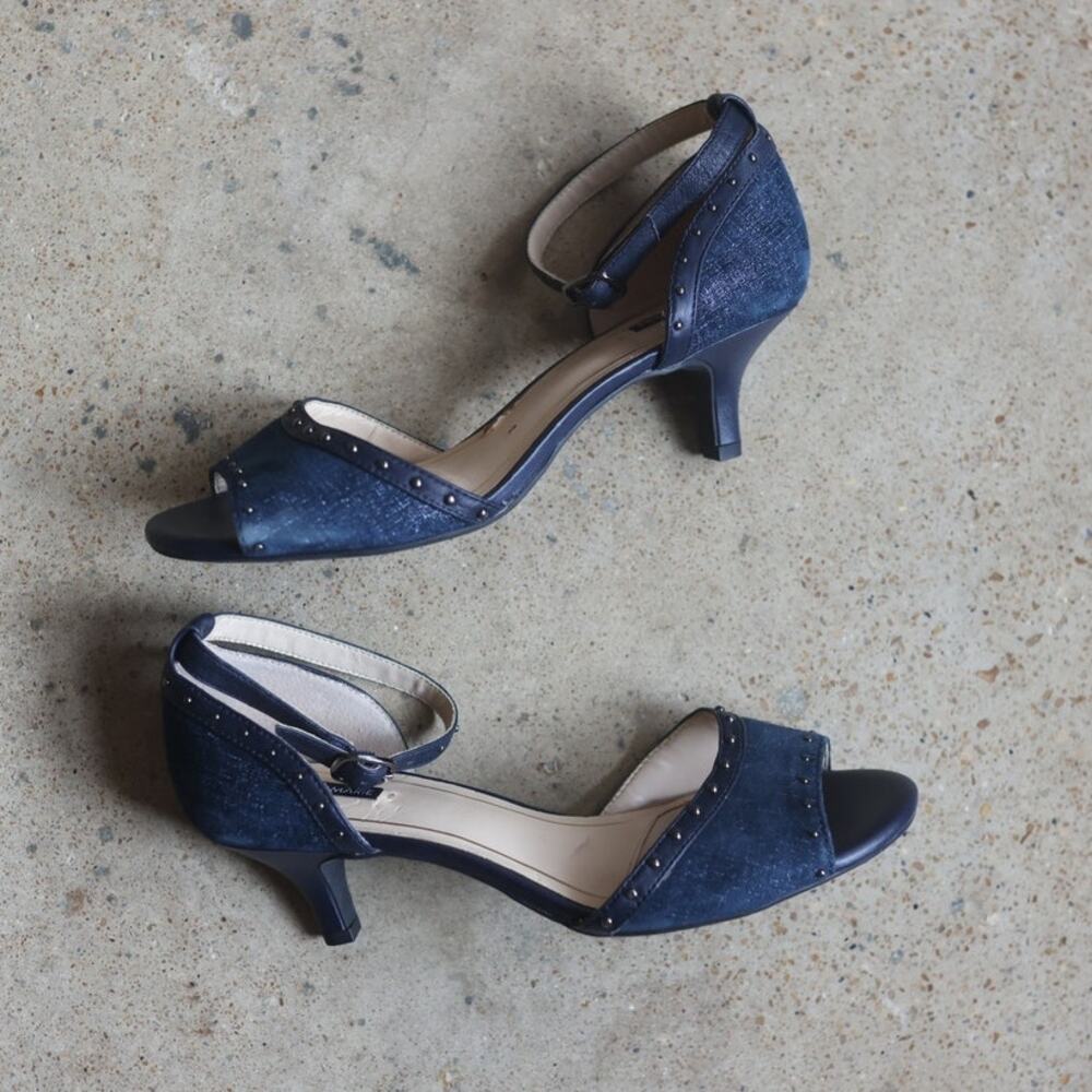 Alex Marie Navy Chambray Denim Look Studded Ankle Strap Heels Size 8.5